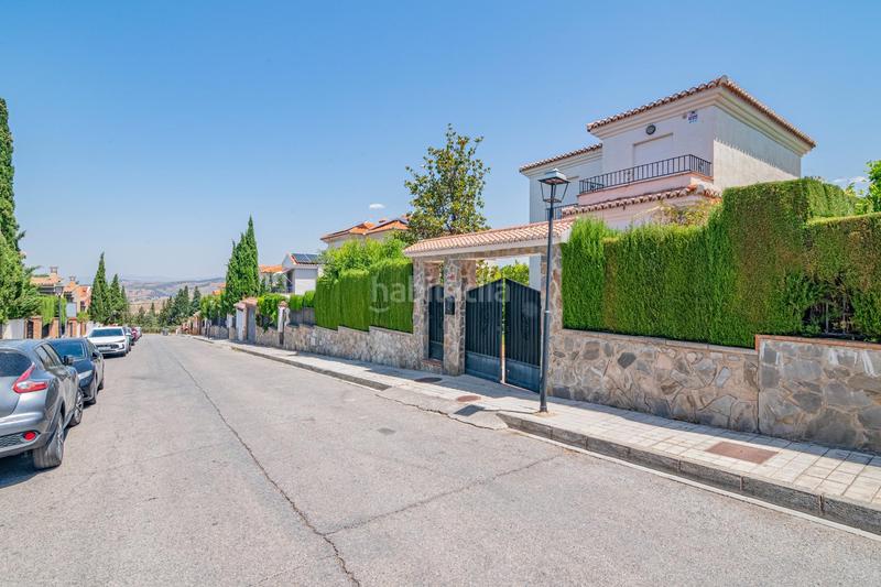 Foto a30d383f-635b-4e29-aa3b-8e48f7ab7068. Chalet dans Barrio de la Vega Monachil