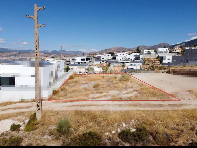 Foto 4e825b48-633f-4df9-81a7-74adbc17f784. Terreny residencial a Altos de la Zubia Zubia (La)