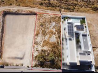 Residential Plot in Altos de la Zubia. Gran oportunidad! parcela urbana totalmente llana!