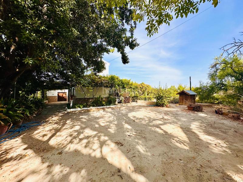 Foto 1fd8714f-6ba4-431f-90bc-bb5d818a6309. Masía cortijo en Loja