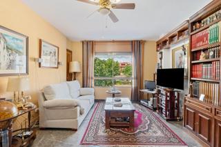 Piso  Calle calle obispo hurtado, 24. Gran piso en el centro de granada  obispo hurtado