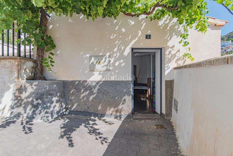 Foto e040006b-3940-469c-9d57-397a8e234ec5. Casa pareada espectacular casa totalmente reformada en Quéntar