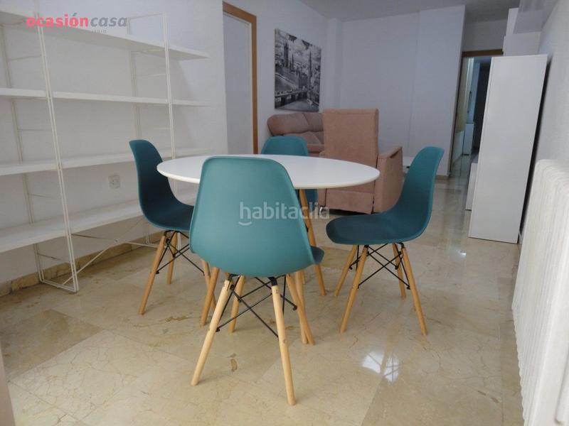 Foto ce3edf5e-c3d4-4ff1-b230-68f8ea7fbe26. Flat with heating in Camino de Ronda Granada