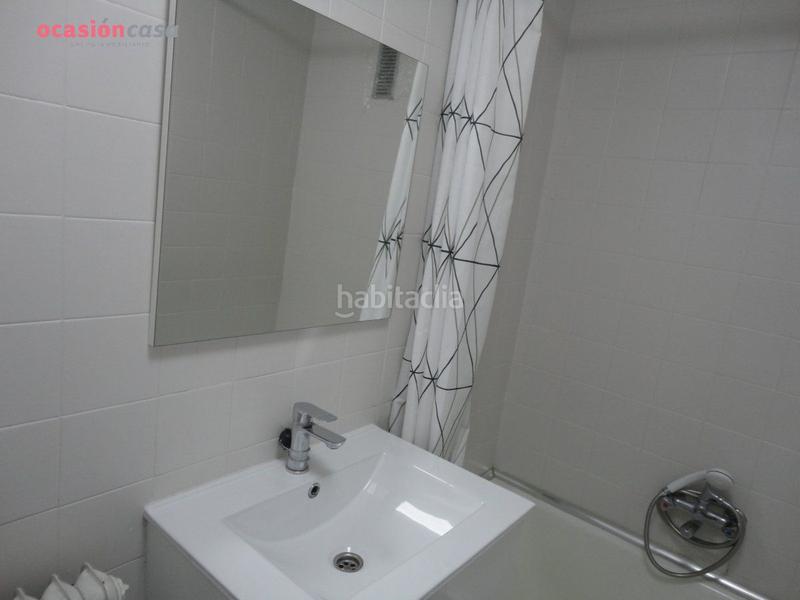 Foto cf8e776f-8033-4798-ba4d-c9dbc1d2a610. Flat with heating in Camino de Ronda Granada