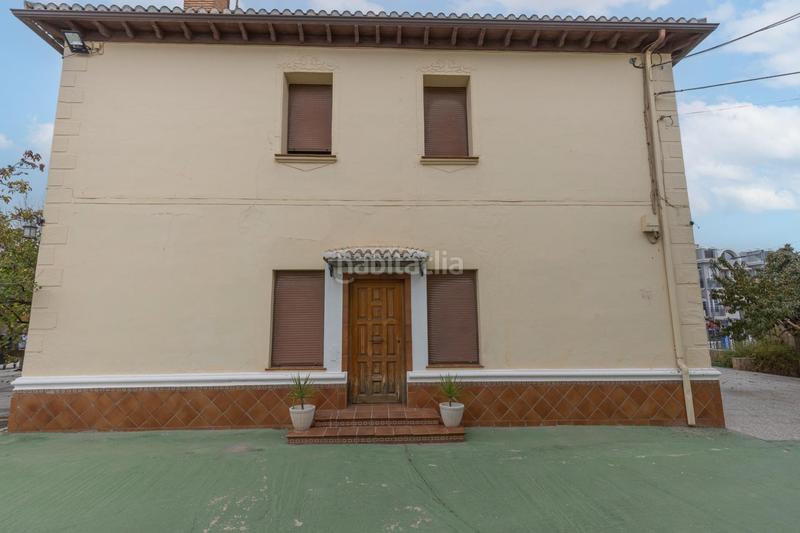 Foto 9b2ed52a-560f-46e9-9297-164bb5378f11. Chalet mit parking in Carretera de Granada-La Alcazaba Alhendín