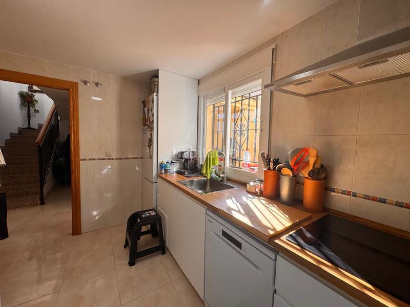 Foto 1034b3e6-d1a7-4e79-83e1-a3f12059ba32. Casa a schiera con riscaldamento parcheggio in Villa de Otura