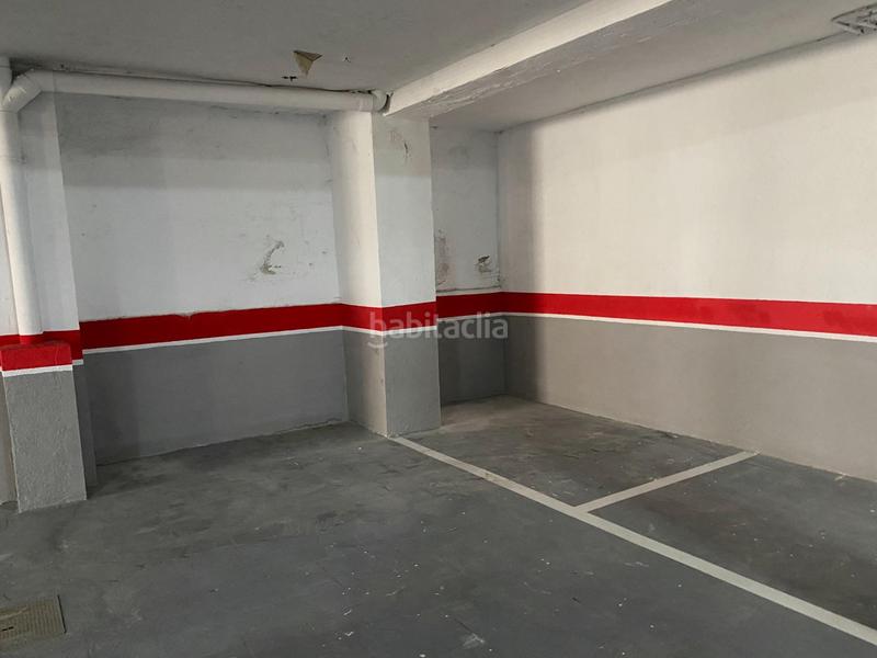 Foto 3f239833-3cf0-41e4-ac83-8bcfc4fab52e. Aparcament cotxe a Pajaritos Granada