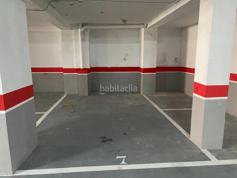 Foto 1f3dc211-2578-4497-9db1-ddd66a5a05bd. Parking voiture dans Pajaritos Granada