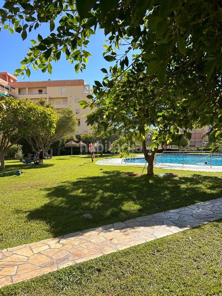 Foto f752519b-0b91-43be-b2fb-6c32f99a9696. Pis amb piscina a Salobreña costa Salobreña