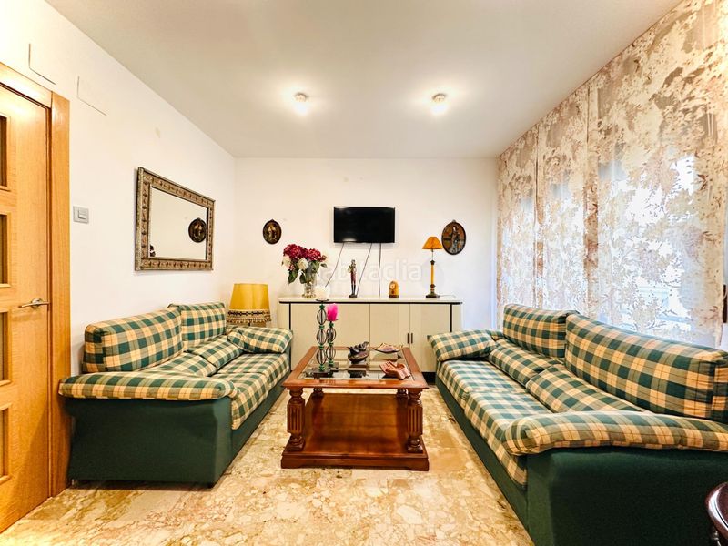 Foto 0e0d3398-ddc3-4aa5-b1bc-fa67f75713ce. Pis amb aparcament a Centro - Sagrario Granada