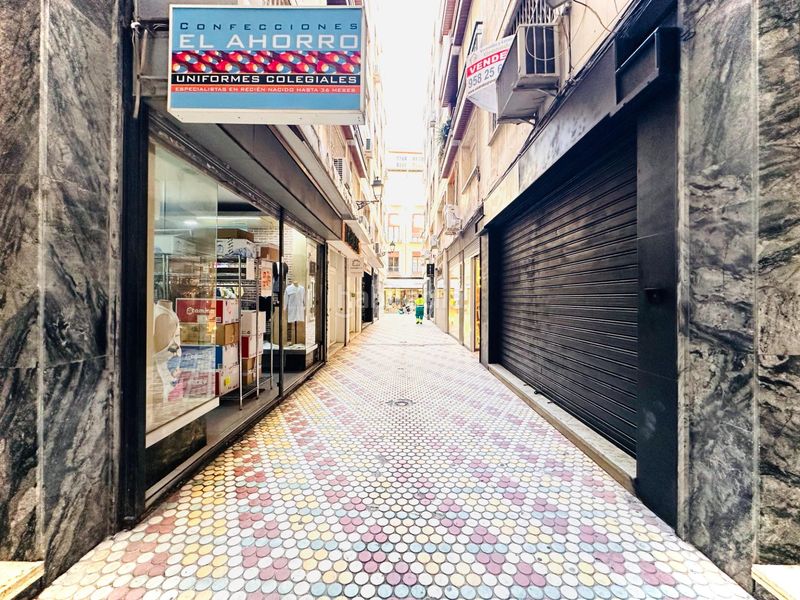 Foto ba384dd5-7574-4d59-a9ce-839c85c1ca67. Pis amb aparcament a Centro - Sagrario Granada