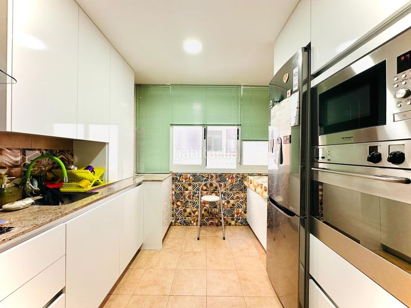 Foto c9f5d848-eccc-4e69-9617-0e33e033abc7. Pis amb aparcament a Centro - Sagrario Granada