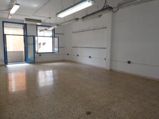 Affitto Locale commerciale in Centre