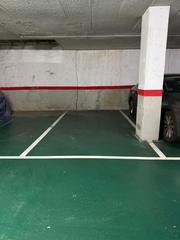 Parking voiture  Passeig de jaume gordi