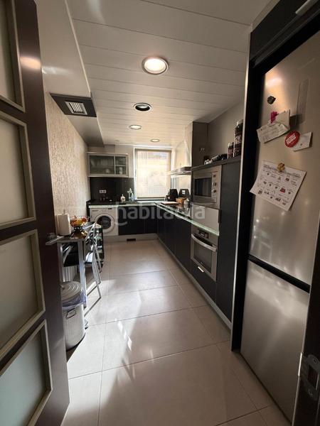 Foto 02bb56f6-3816-4e3b-a5a0-4e49ad409918. Appartement dans plaça de l'esglèsia 5 dans Centre Santa Coloma de Gramenet