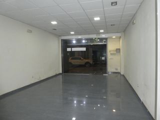 Lloguer Local Comercial a Riu Sud. Local comercial