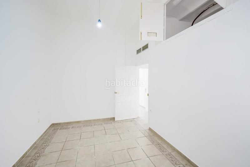Foto b94a9dbd-ffcd-4bf2-982e-c2146b6ab6f7. Piso en San Vicente Sevilla
