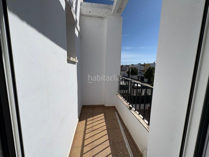 Foto dd1b5802-7cd9-4cf4-a3d5-6ad97cb3c5ef. Casa a Gerena