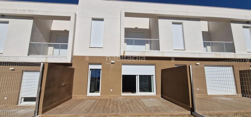Foto 02181b41-07dd-4553-a883-7bbf537fe438. Location maison jumelée avec piscine dans Las Pajanosas Guillena