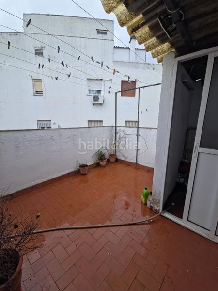 Foto 4f180e3c-8aa9-4e79-8f01-8d3d6587870c. House with parking in Andújar