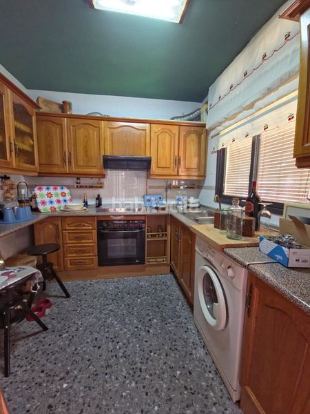 Foto c793a8af-b4ff-4cf8-9b1a-af307233895f. Casa a Marmolejo