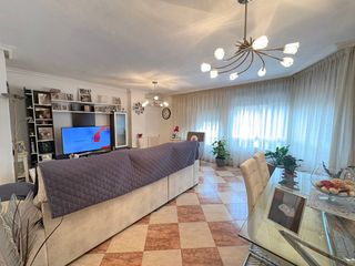 Pis  Calle de sefarad. Piso en venta en sefarad, junto al hospital