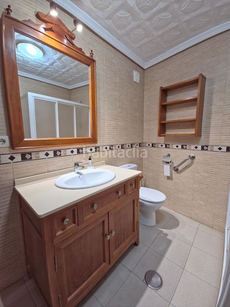 Foto 53b663a3-5cc4-4d4d-8f9c-b4b5a3d8b1c5. Piso en Andújar