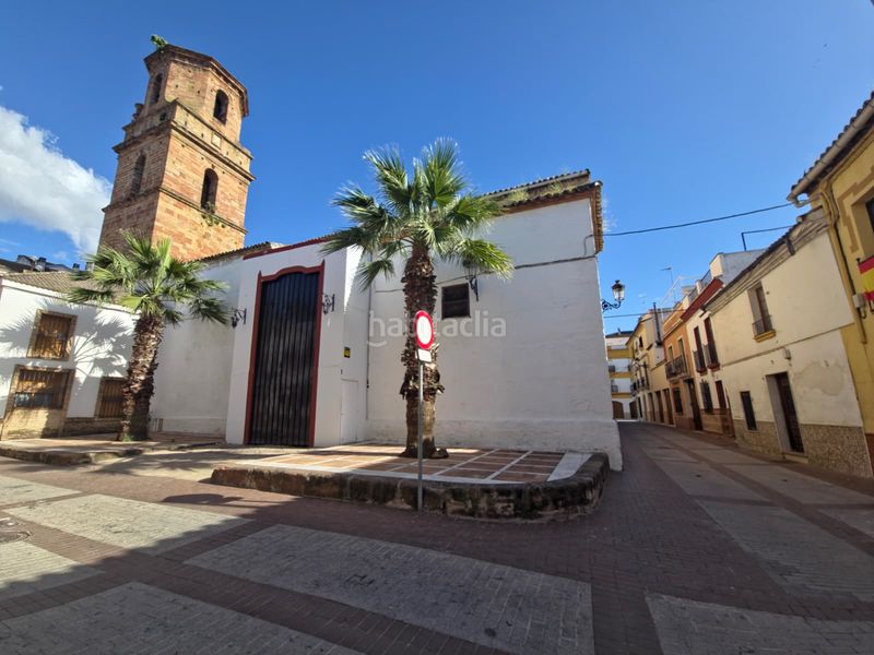 Foto f2177362-afcc-419d-a38a-b46fc6a86328. Piso en Andújar