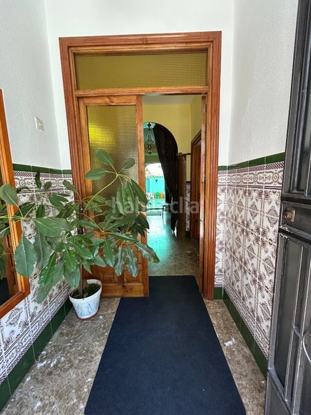 Foto 62811be1-a908-47d6-b23e-a68817e2cd93. Casa amb aparcament a Andújar
