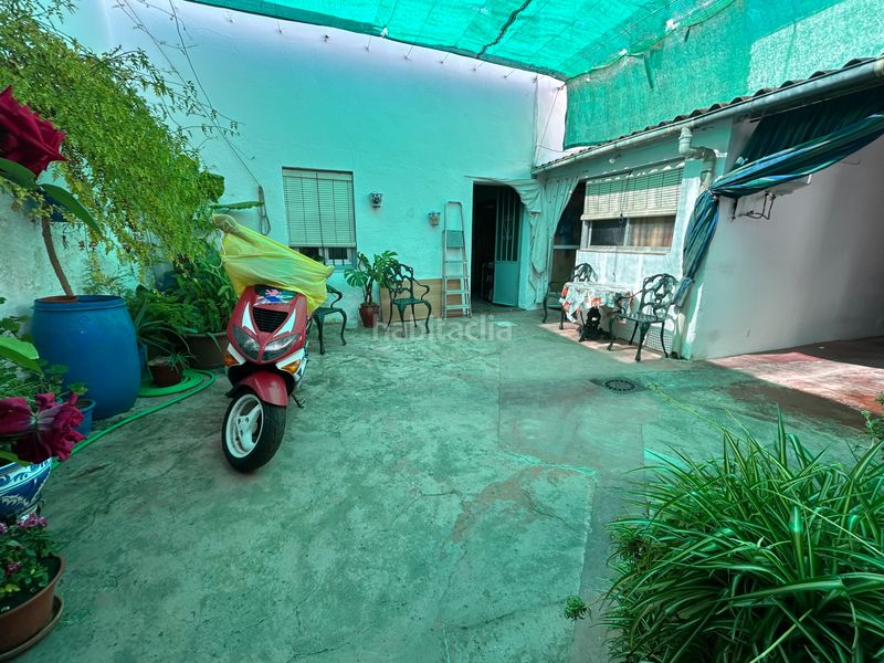 Foto ddf0a58a-ca18-4df9-8413-69b632454252. Casa amb aparcament a Andújar