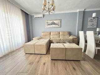 Flat in Calle Alférez Moreno