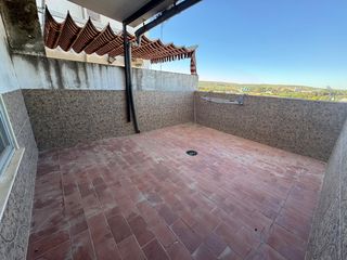 Flat  Ronda peñuelas. Peñuelas