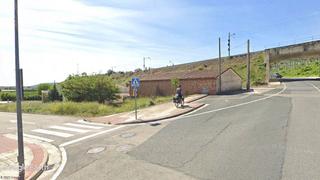 Terreny residencial a Agoncillo. Interesante inversión, parcela urbana