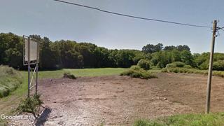 Propriété à Ares. Parcela para autocaravanas, huerta, depósito de materiales, vehí