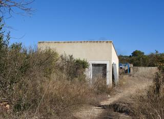 Finca rústica a N/a. Finca de regadio con almacén