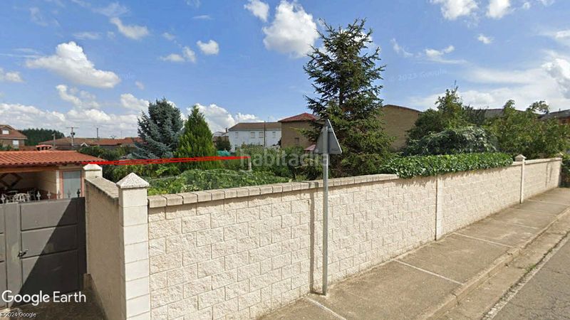 Foto af740c1a-cbed-40bb-9ec4-9371eae1ba9c. Terreny residencial a Benavides