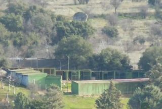 Finca rústica en Almorox. Parcela con instalaciones para animales