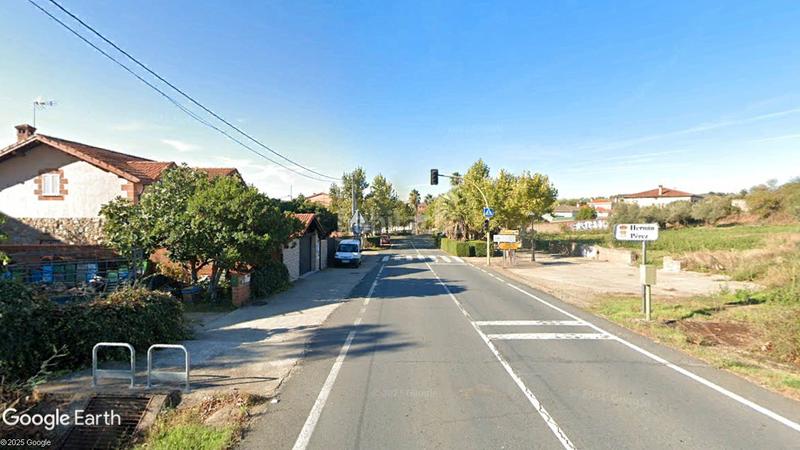 Foto b4cf25ba-6ef7-4ecc-baa0-9c18e2674067. Finca rústica olivar para consumo propio, uso recreativo. en Hernán - Pérez