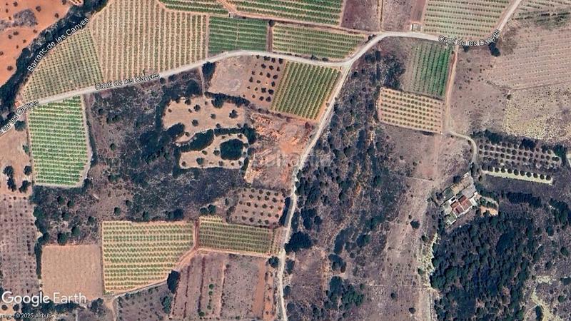 Foto cdf98467-3a40-476c-9947-99191d3e2632. Landgut in Llombai