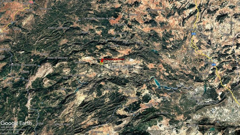 Foto 0d4843fc-f991-4143-8ed0-eec21ec68bec. Finca rústica a cm-412 227 a Elche de la Sierra