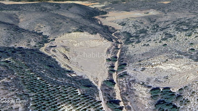 Foto 87045a48-a68c-4892-847c-5ddc9ce602f1. Finca rústica a cm-412 227 a Elche de la Sierra