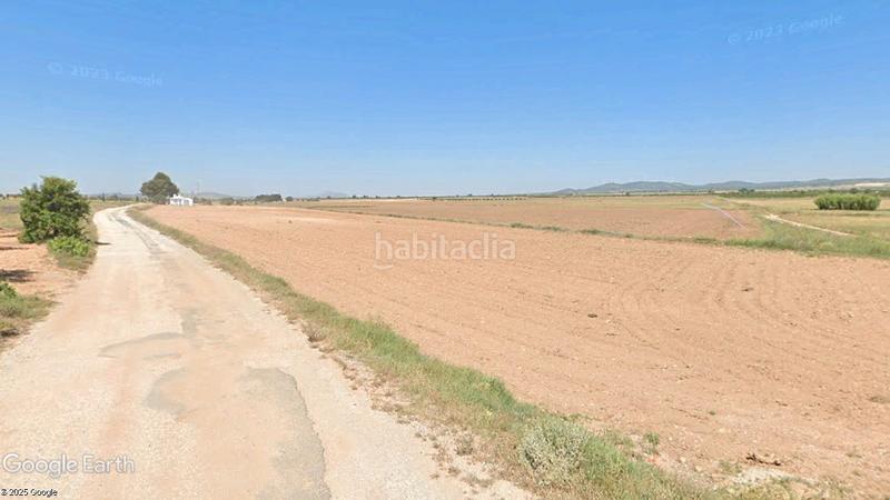 Foto 25c60d21-d63e-466d-8936-5bf4dffd01a3. Fondo rustico in Yecla