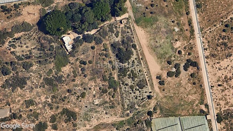 Foto 3e76606f-27ba-4773-a795-8f0f91f2b769. Terreno residencial suelo urbanizable sectorizado para uso residencial, invernadero en precario. en Ejido (El)