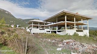 Terreny residencial a Camino cadagua 23. V14497 finca con viviendas unifamiliares en construción