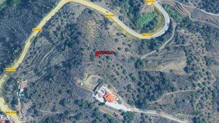 Finca rústica a Árchez. Parcela con olivos para uso recreatico, consumo propio.