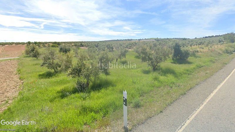 Foto b535df12-d42b-4e09-9c86-230710973fd8. Finca rústica a Guadahortuna