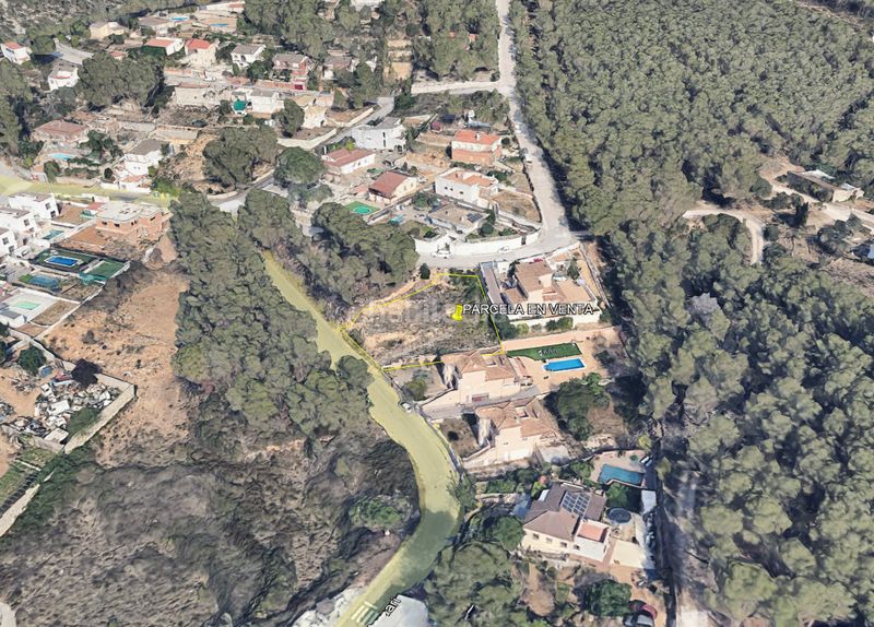 Foto f6a95a6b-4e6e-489a-9c0c-087f1477f71c. Terreny residencial a costa Cunit - els jardins - els rosers Cunit
