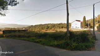 Propriété à Crecente. Finca rústica con edificación en ruinas