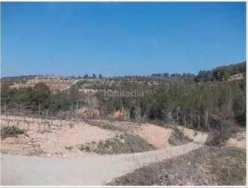 Foto 8dee4f22-3374-44ea-9d9e-05339907b776. Fondo rustico in Guiamets (Els)