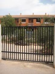 Terrain résidentiel à Algueña. Solar para vivienda con jardin